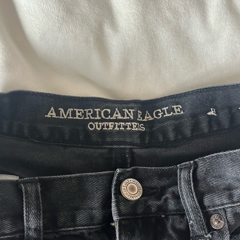 Black American Eagle Jean Shorts - Picture 3 of 4